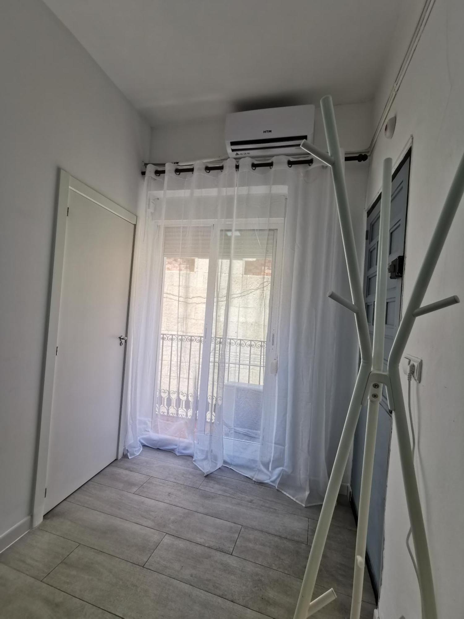 Apartamento Centrico Cerca De La Playa Alicante Esterno foto